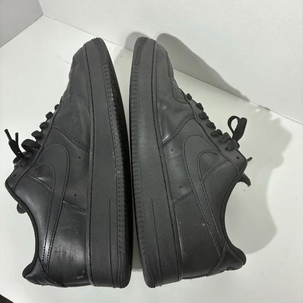 Nike Air Force 1 ’07 Triple Black Men’s Size 12 Leather Shoes CW2288-001